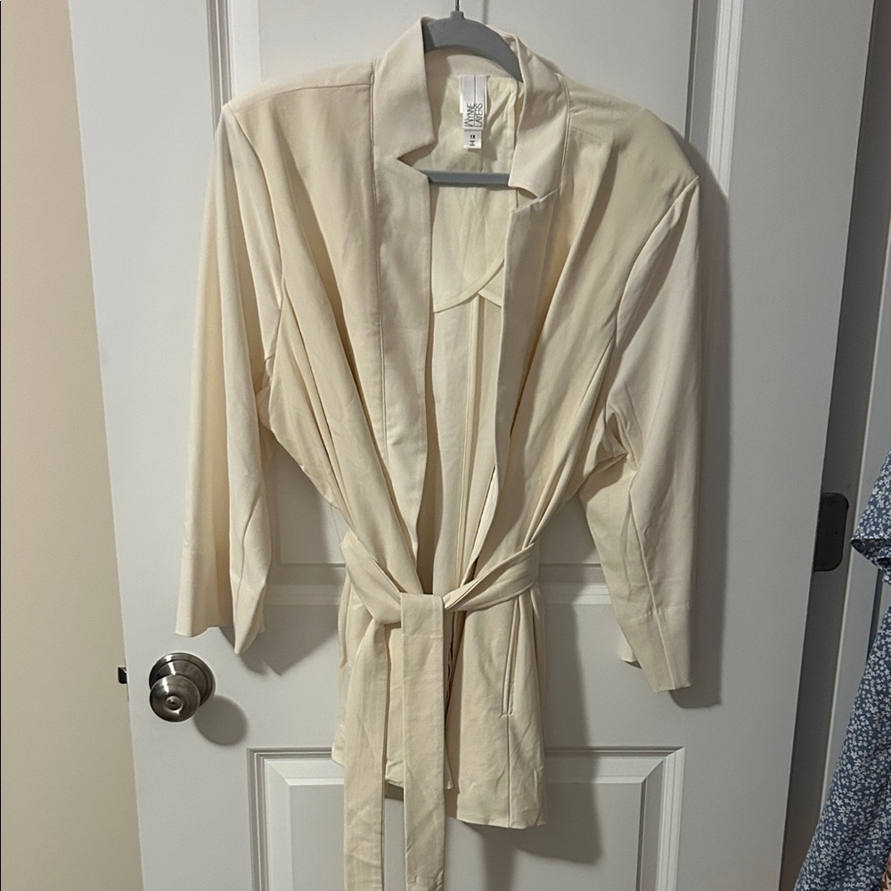 Wynne Layers Women's Belted Blazer